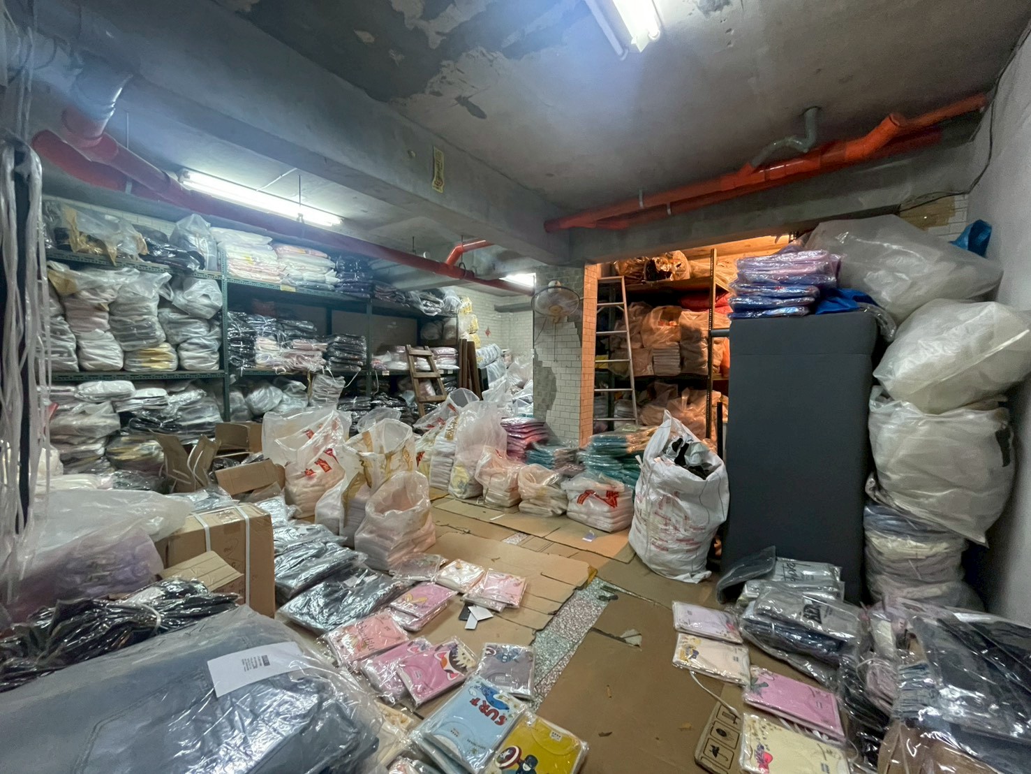 永吉黃金店面